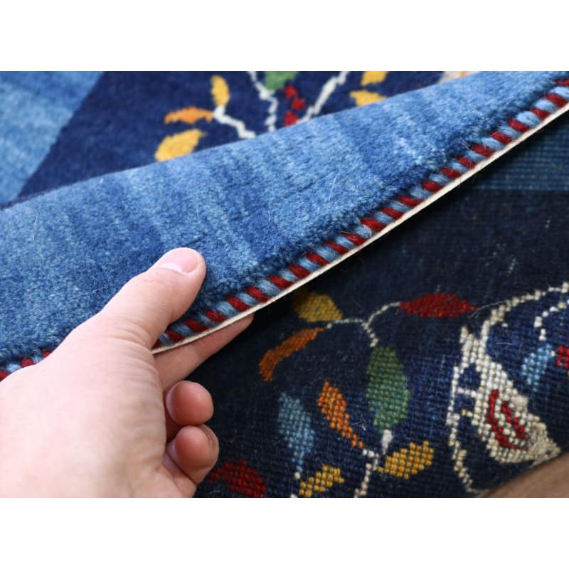 ギャッベ 細かな織り リズバフト 90x65cm ネイビーブルー　鳥が宿る生命の木 | ブランド登録なし | 05