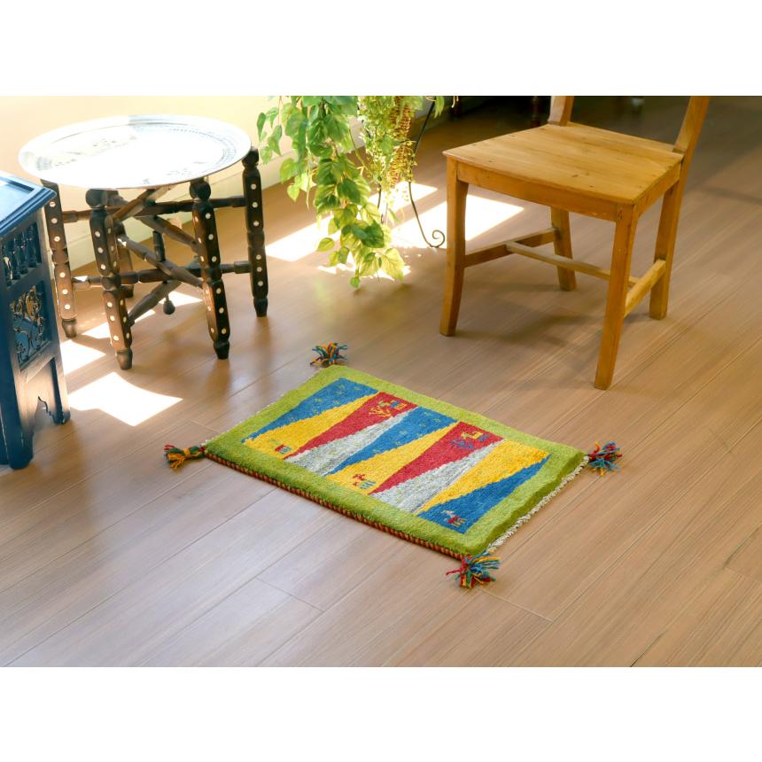 ギャッベ ミニギャベ イラン　 61x41cm ザクロス山麓の風景　黄緑のボーダー | ブランド登録なし | 01