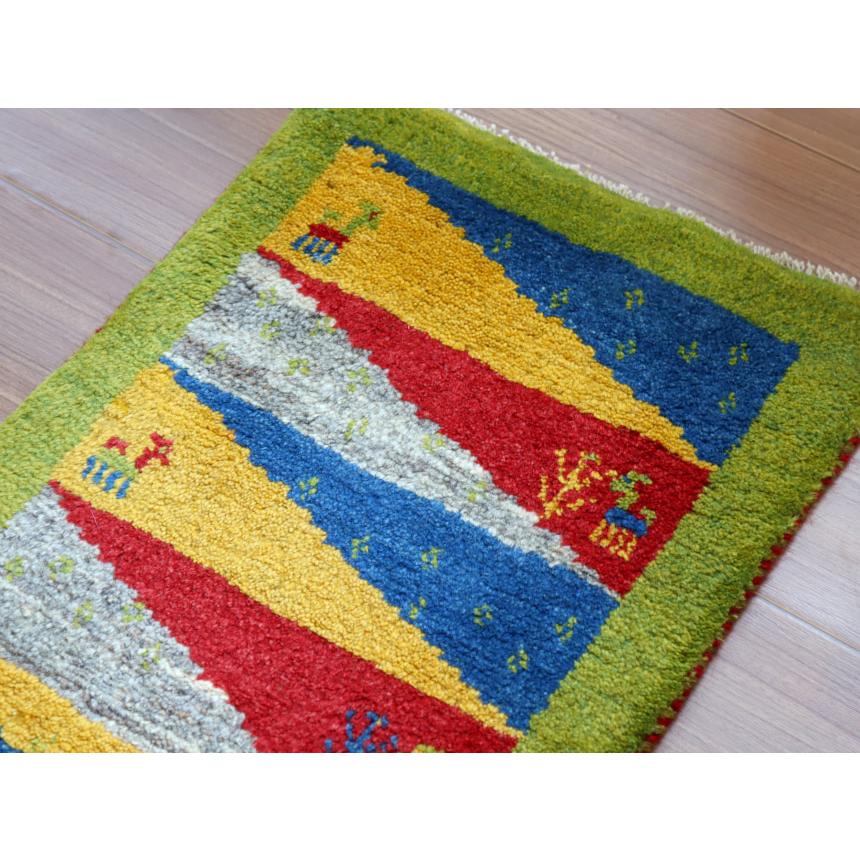 ギャッベ ミニギャベ イラン　 61x41cm ザクロス山麓の風景　黄緑のボーダー | ブランド登録なし | 02