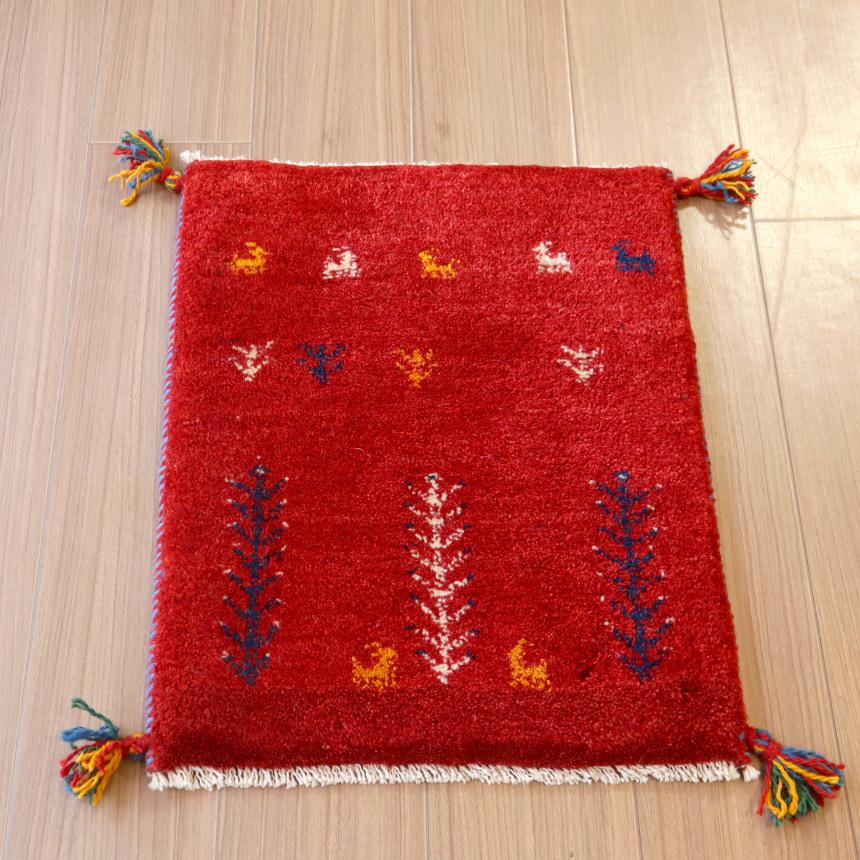 ギャッベ ミニギャベ イラン　 57x44cm レッド　動物と草花 | ブランド登録なし