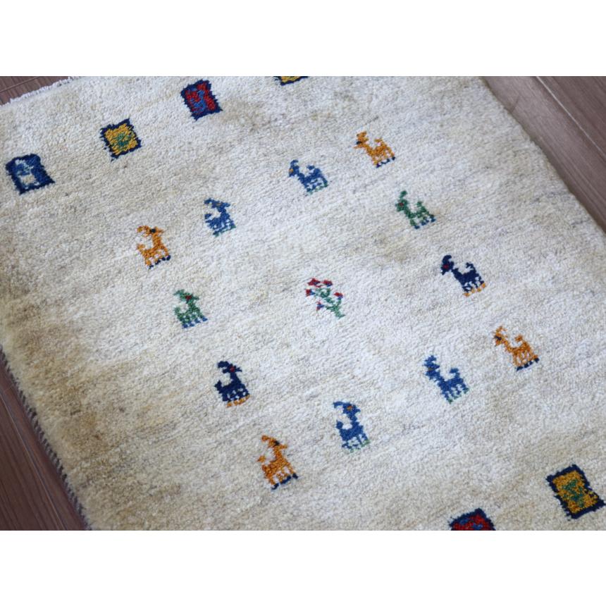 ギャッベ イラン産手織り 87x65cm ナチュラルアイボリー 玄関マット | ブランド登録なし | 02
