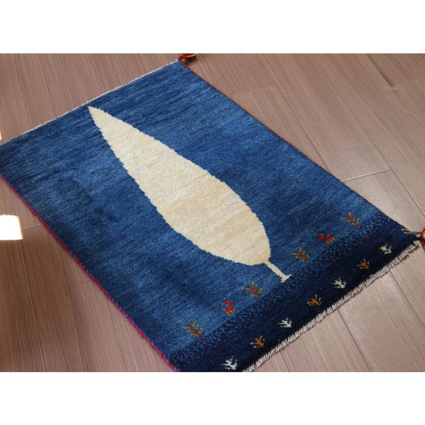 ギャッベ イラン産手織り 90x63cm 白いイトスギの木　ブルー　玄関マット | ブランド登録なし | 02
