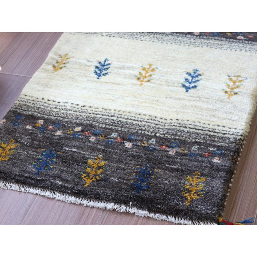 ギャッベ イラン産手織り 90x58cm アイボリー＆グレー　玄関マット | ブランド登録なし | 03
