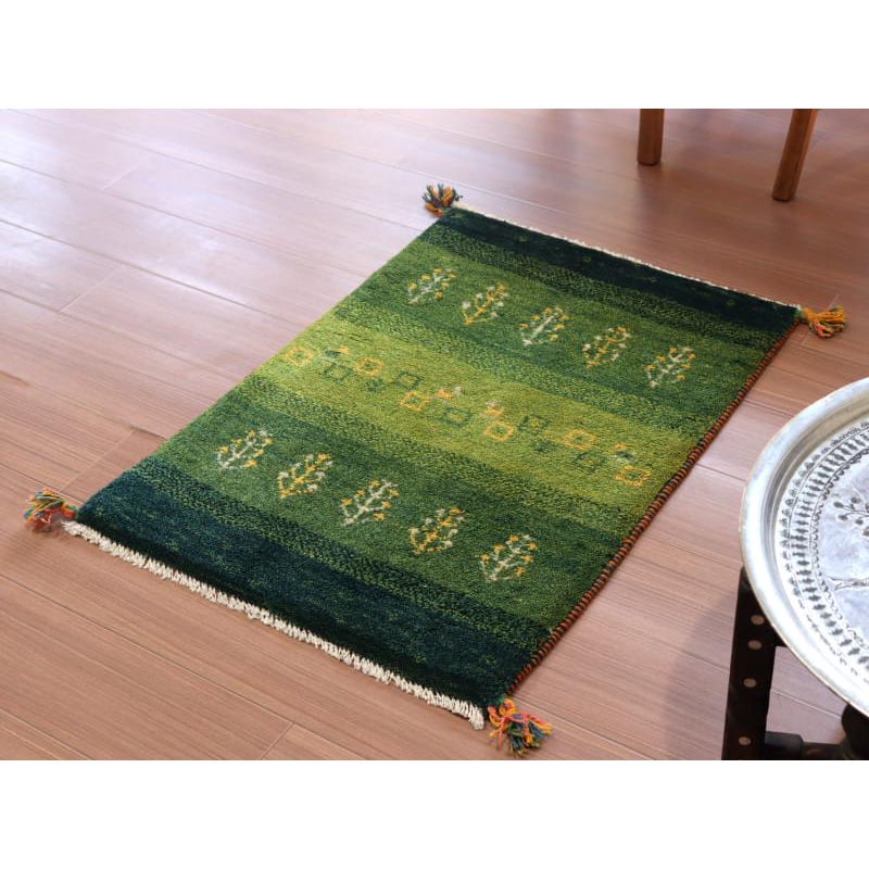 ギャッベ 手織り イラン産 88x62cm グリーン 植物と羊 | ブランド登録なし | 01