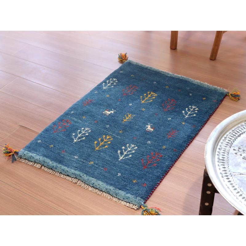 ギャッベ 手織り イラン産 88x62cm ブルー 植物と動物 | ブランド登録なし | 01