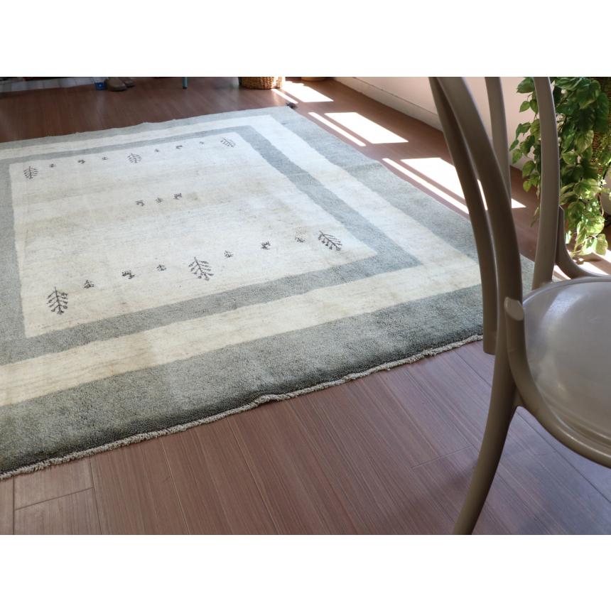 ギャベ ギャッベ イラン産手織り  240x202cm アイボリー　ペールブルーのボーダー | ブランド登録なし | 10