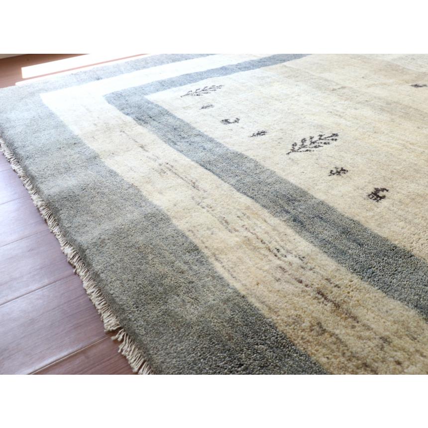 ギャベ ギャッベ イラン産手織り  240x202cm アイボリー　ペールブルーのボーダー | ブランド登録なし | 11