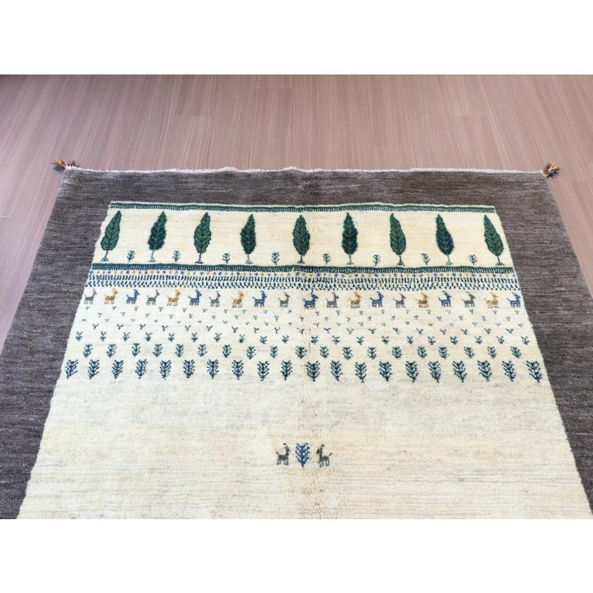 ギャベ ギャッベ  遊牧民の手織りラグ 225x170cm アイボリー/グレー　イトスギの木 | ブランド登録なし | 02
