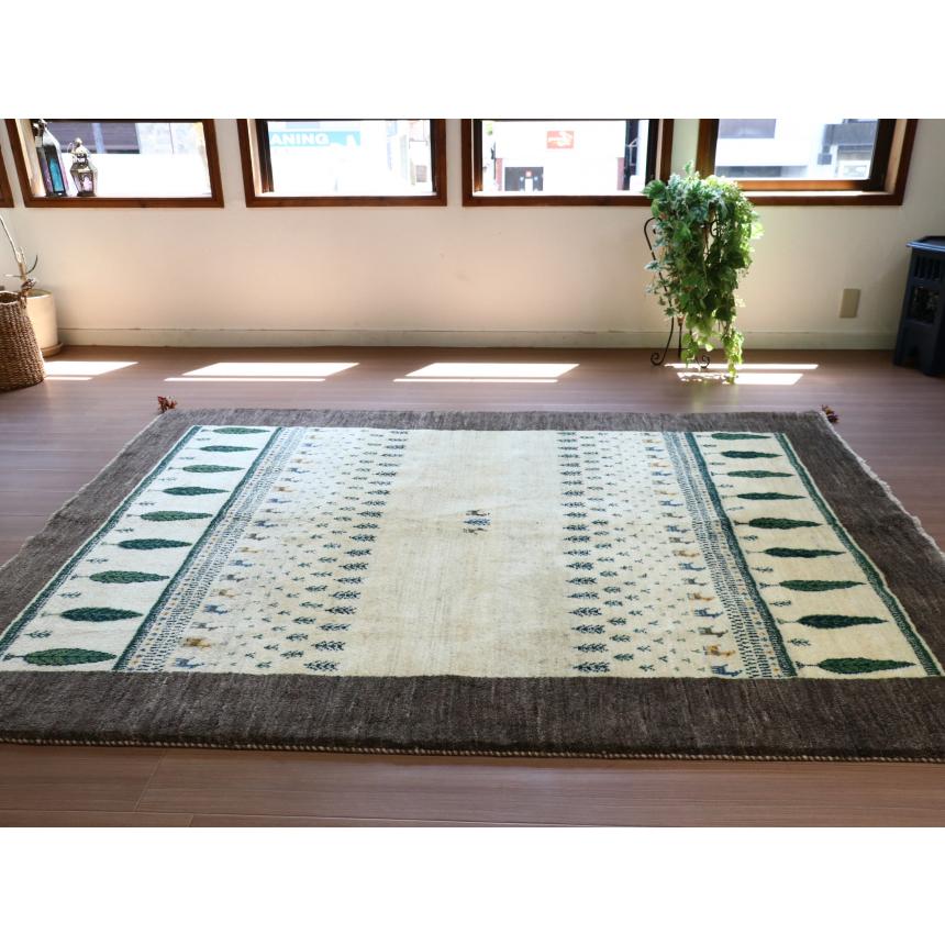 ギャベ ギャッベ  遊牧民の手織りラグ 225x170cm アイボリー/グレー　イトスギの木 | ブランド登録なし | 05