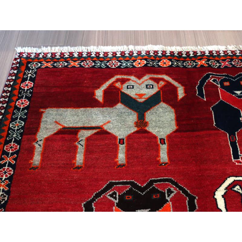イランの手織りラグ ギャッベ185x123cm　ヒジュラ歴1387年＝西暦1967年  ８匹のヤギ | ブランド登録なし | 05