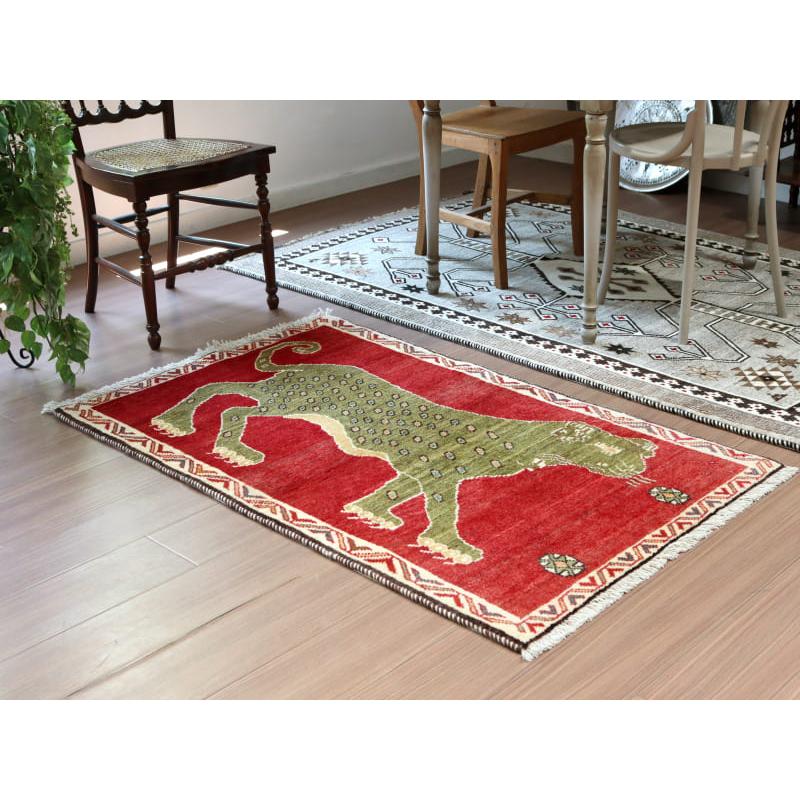 ギャッベ イランの手織りラグ 130x85cm 精悍な顔つきのヒョウ | ブランド登録なし | 01
