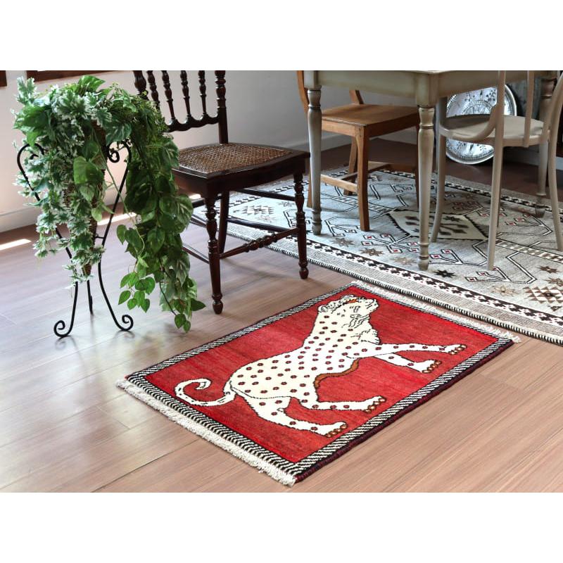 イランの手織りラグ ギャッベ 92x65cm 白いヒョウ | ブランド登録なし | 01