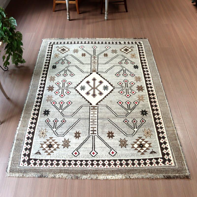 オールドギャッベ イランの手織りラグ 190x130cm メダリオンと幾何学模様 | ブランド登録なし