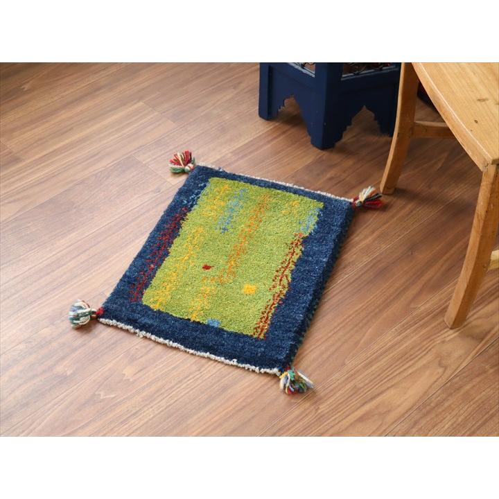 ギャッベ ミニギャベ イラン　 50×38cm グリーン＆ブルー 連なる生命の木 |  | 01