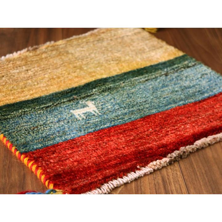 ギャッベ イラン産手織り 座布団サイズ 40×42cm カラフルボーダー 動物モチーフ |  | 02