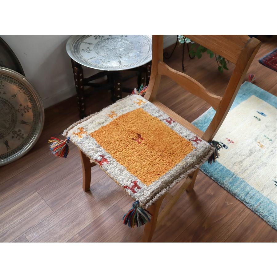 ギャッベ イラン産手織り 座布団サイズ 40x36cm イエロー　ナチュラル |  | 01