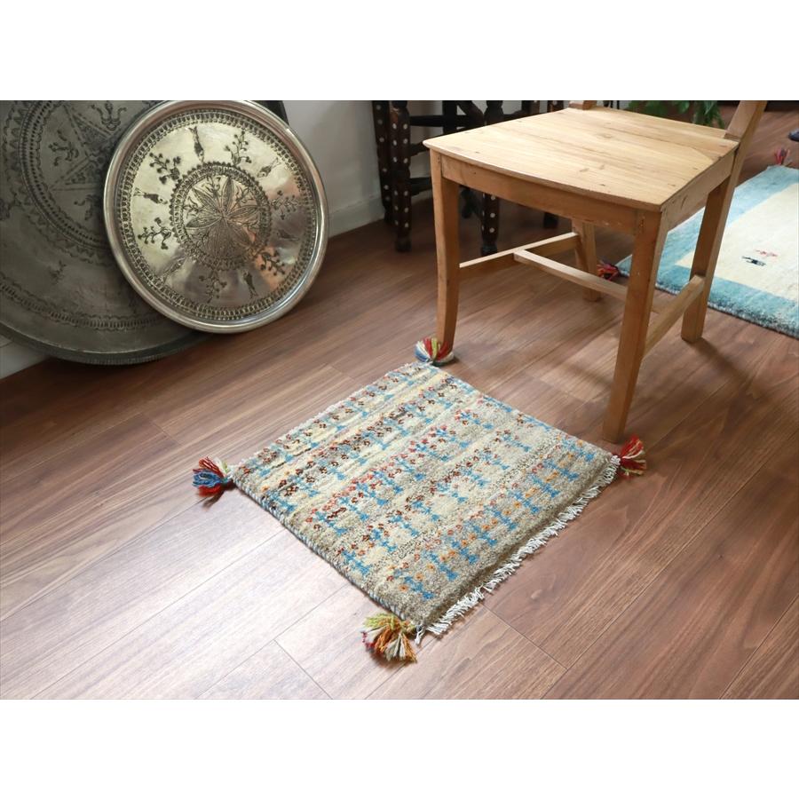 ギャッベ イラン産手織り 座布団サイズ 45x45cm グレーグラデーション　草花 |  | 02