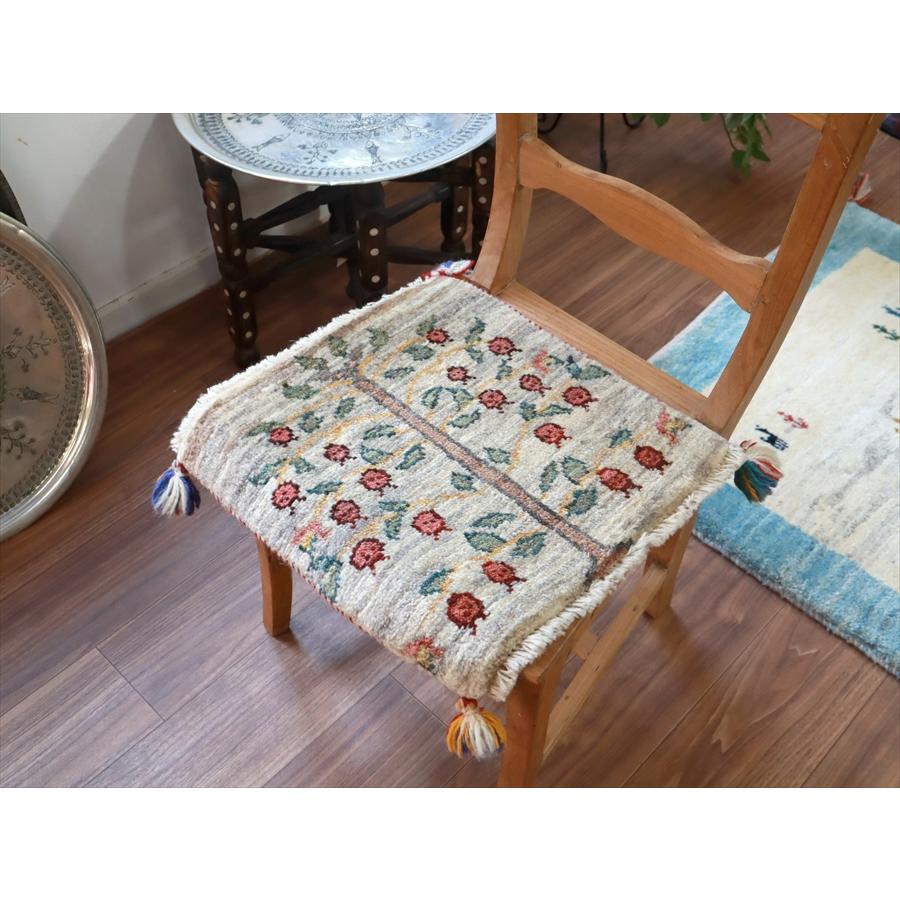 ギャッベ イラン産手織り 座布団サイズ 40x40cm |  | 01