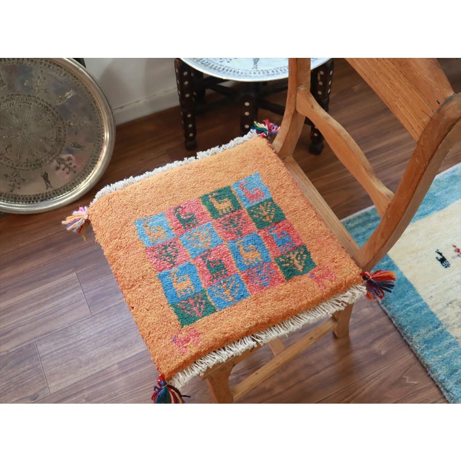 ギャッベ イラン産手織り 座布団サイズ 40x40cm オレンジ |  | 02