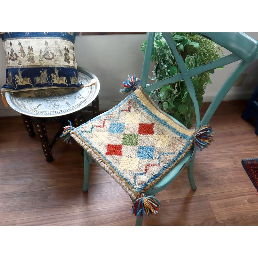 ギャッベ イラン産手織り 座布団サイズ 37x40cm |  | 01