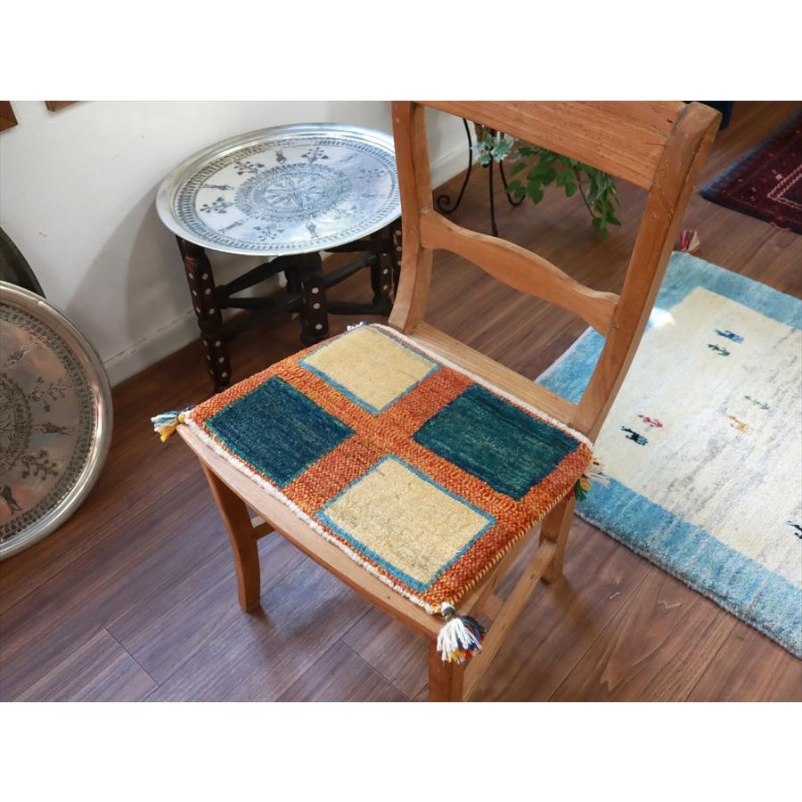 ギャッベ イラン産手織り 座布団サイズ 36x43cm |  | 01