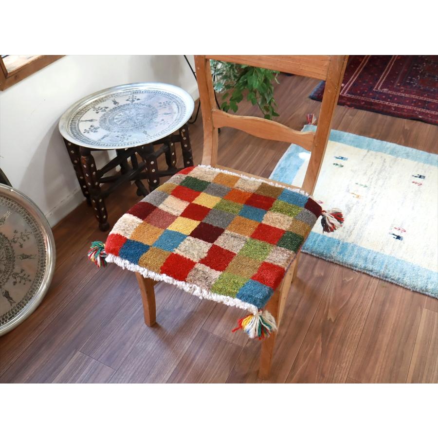 ギャッベ イラン産手織り 座布団サイズ 40x44cm |  | 01