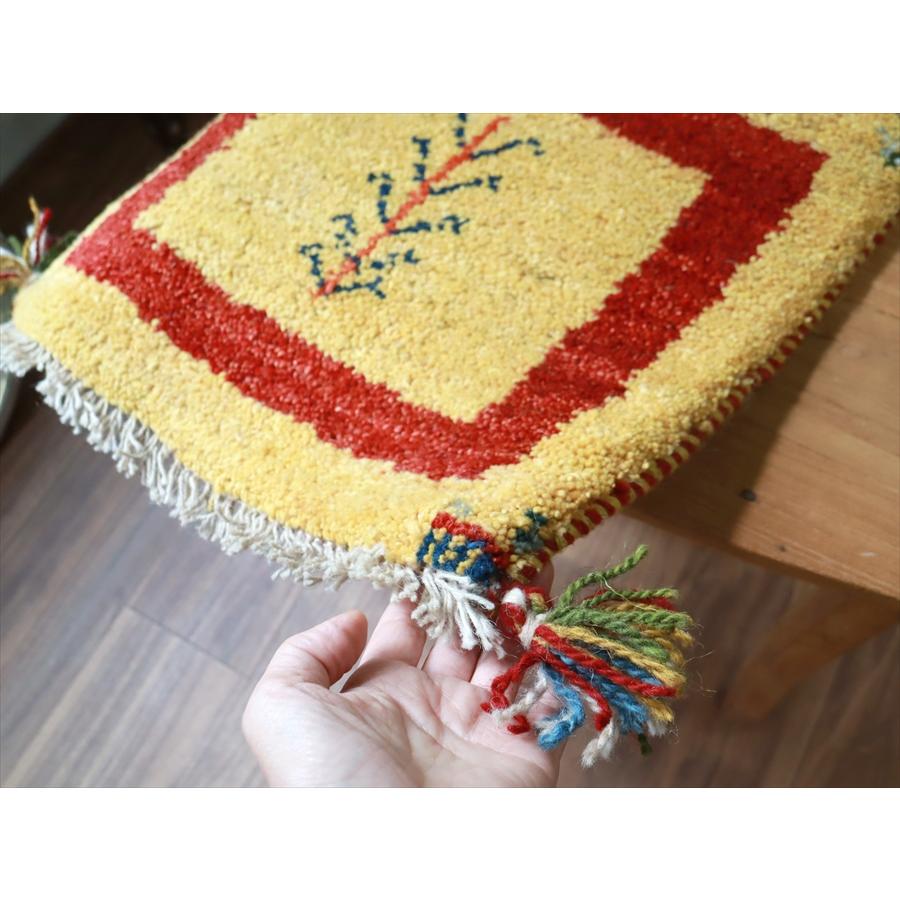 ギャッベ イラン産手織り 座布団サイズ 40x40cm イエロー |  | 02