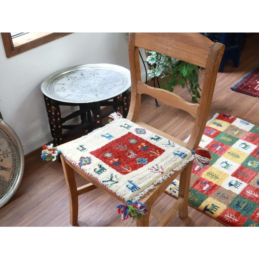 ギャッベ イラン産手織り 座布団サイズ 36x34cm |  | 01