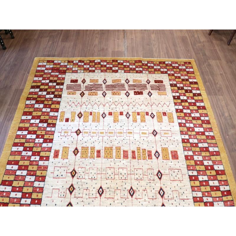 ギャベ　リズバフト 【別倉庫】 277x173cm 緻密な幾何学モチーフ　レッド＆オレンジ　イラン　手織り |  | 02