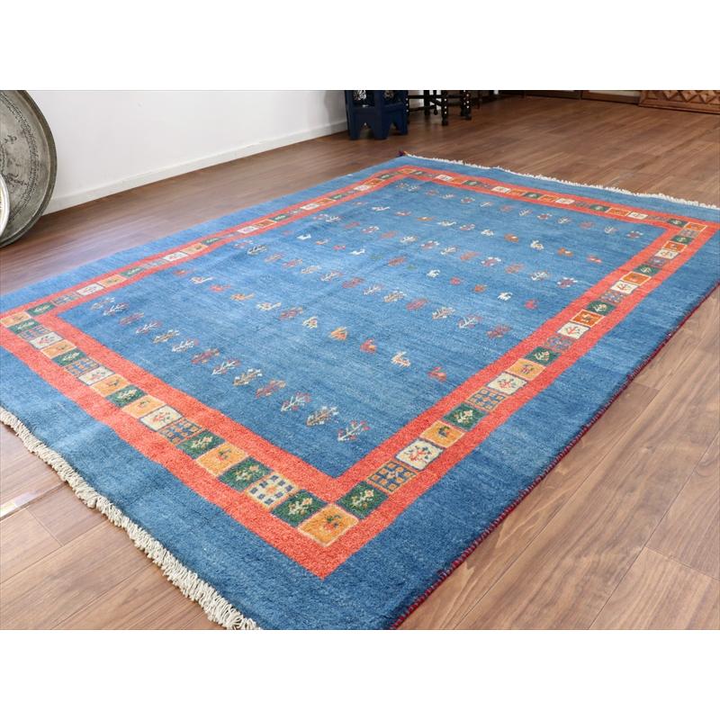 ギャッベ 明るいブルー　 233x172cm 動物と駱駝のモチーフ　レッドボーダー |  | 02