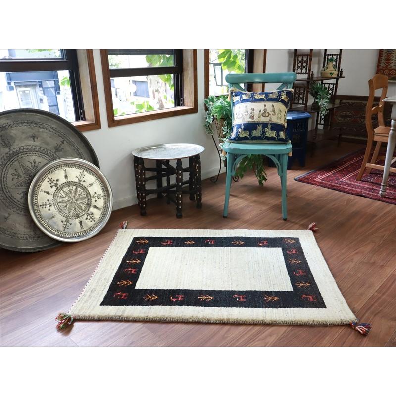 ギャッベ イラン 手織りラグ 118x82cm Gabbeh ナチュラル＆ブラック |  | 01