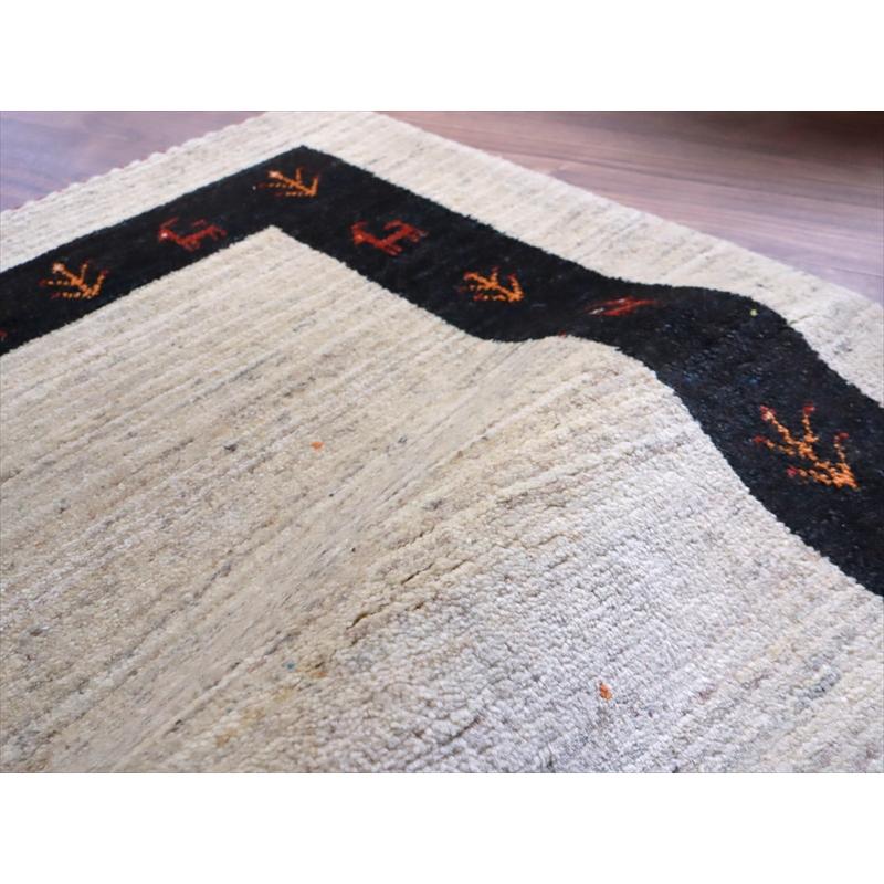 ギャッベ イラン 手織りラグ 118x82cm Gabbeh ナチュラル＆ブラック |  | 07