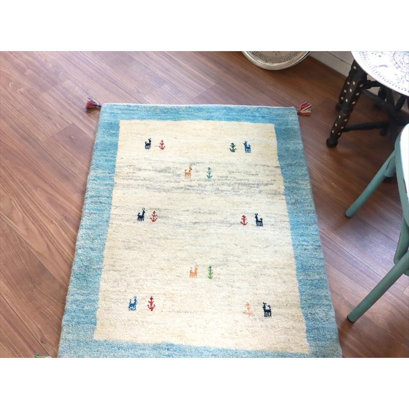 ギャッベ イラン 手織りラグ 112x82cm ナチュラルアイボリー　水色 |  | 02