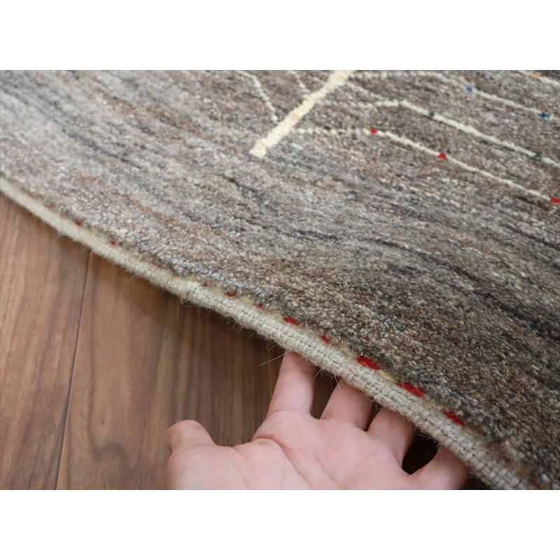 ギャッベ イラン 手織りラグ 123x78cm Gabbeh Nomad 無染色のグレー　生命の木 |  | 08