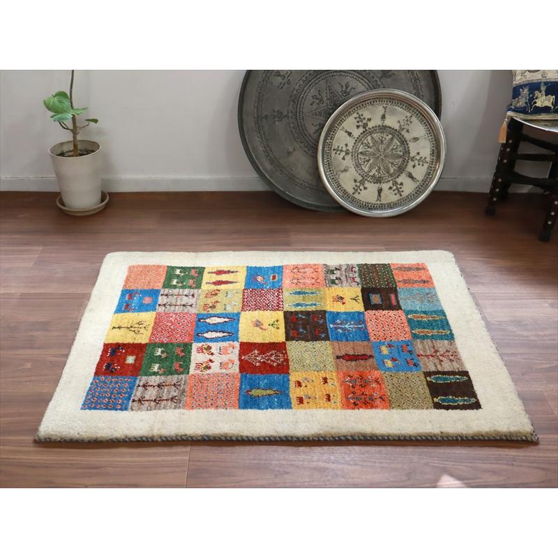 ギャッベ イラン 手織りラグ 120x85cm Gabbeh Nomad カラフルなモザイクのようなタイルデザイン |  | 11