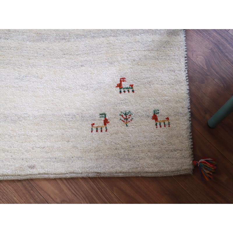 ギャッベ イラン 手織りラグ 127x74cm ナチュラルアイボリー　動物モチーフ |  | 04