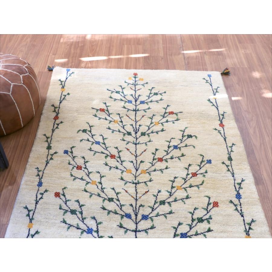 ギャッベ ナチュラル 生命の木 174x120cm ナチュラルアイボリー イラン産 手織りラグ |  | 02