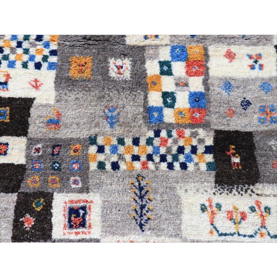 ギャッベ イラン産 手織りラグ 123x83cm モザイクのようなタイル柄　グレー　ナチュラル モノトーン |  | 10