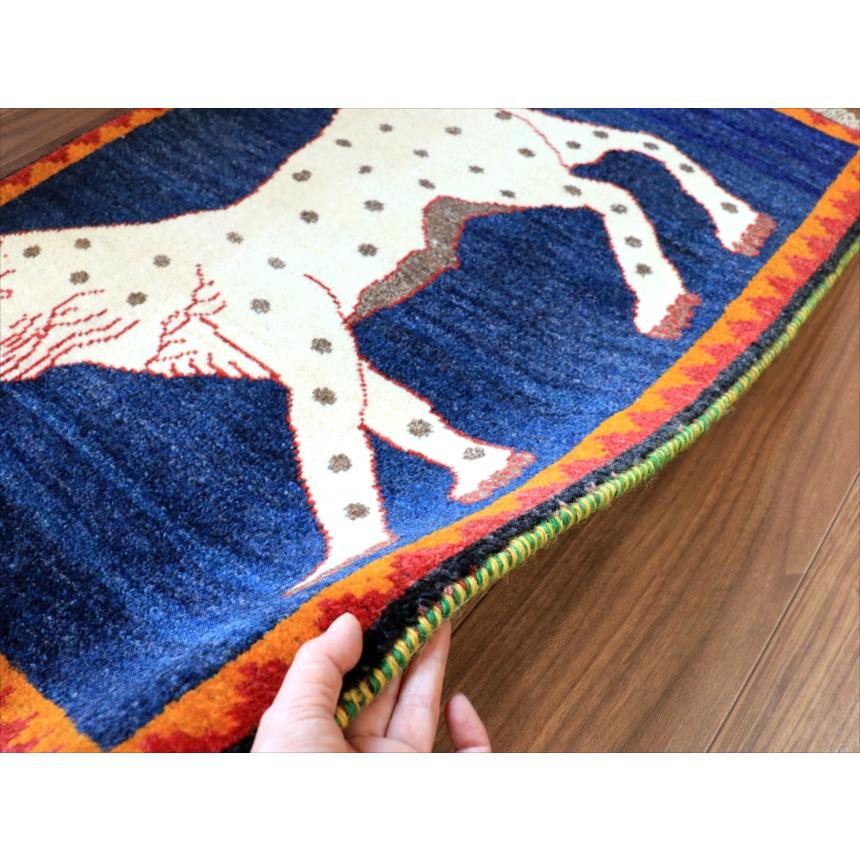 ライオンギャッベ　トライバルラグ 91x65cm 白いヒョウ |  | 06