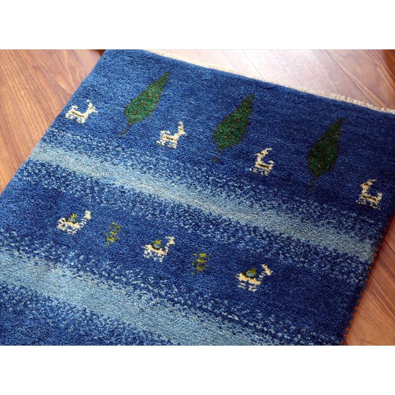 ギャッベ イラン産手織り 84×61cm 玄関マット ブルー 動物と糸杉 |  | 02