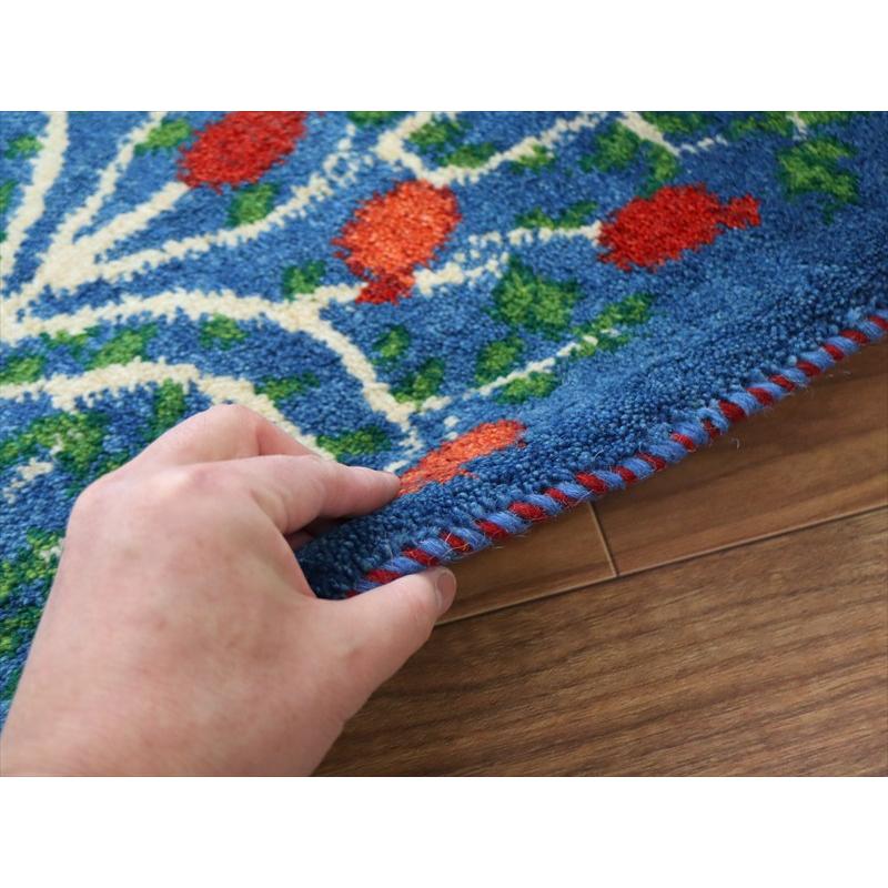 ギャッベ イラン産手織り 83×56cm 玄関マット ブルー 生命の樹にザクロ |  | 04