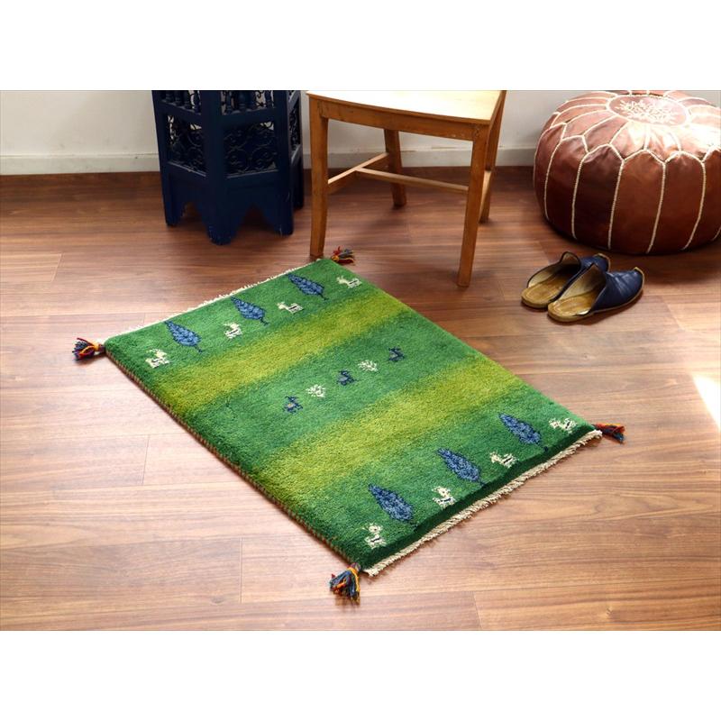 ギャッベ イラン産手織り 89×65cm 玄関マット グリーン 糸杉と動物 |  | 01