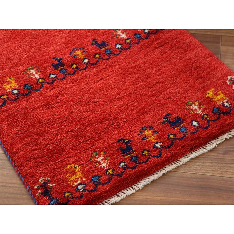 ギャッベ イラン産手織り 83×60cm 玄関マット レッド カラフルな動物と生命の樹 |  | 03