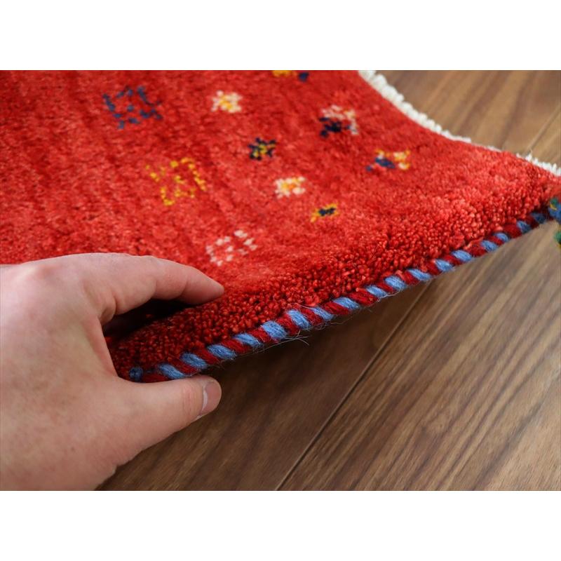 ギャッベ イラン産手織り 87×65cm 玄関マット レッド 動物と生命の樹 |  | 04