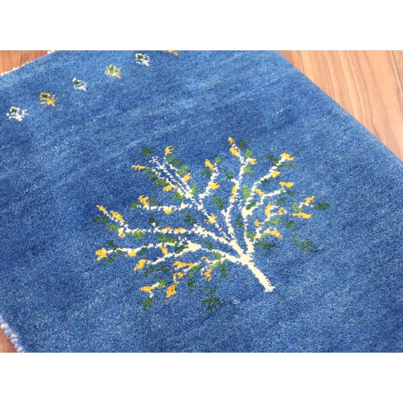 ギャッベ イラン産手織り 87×62cm 玄関マット ブルー 生命の樹 |  | 02