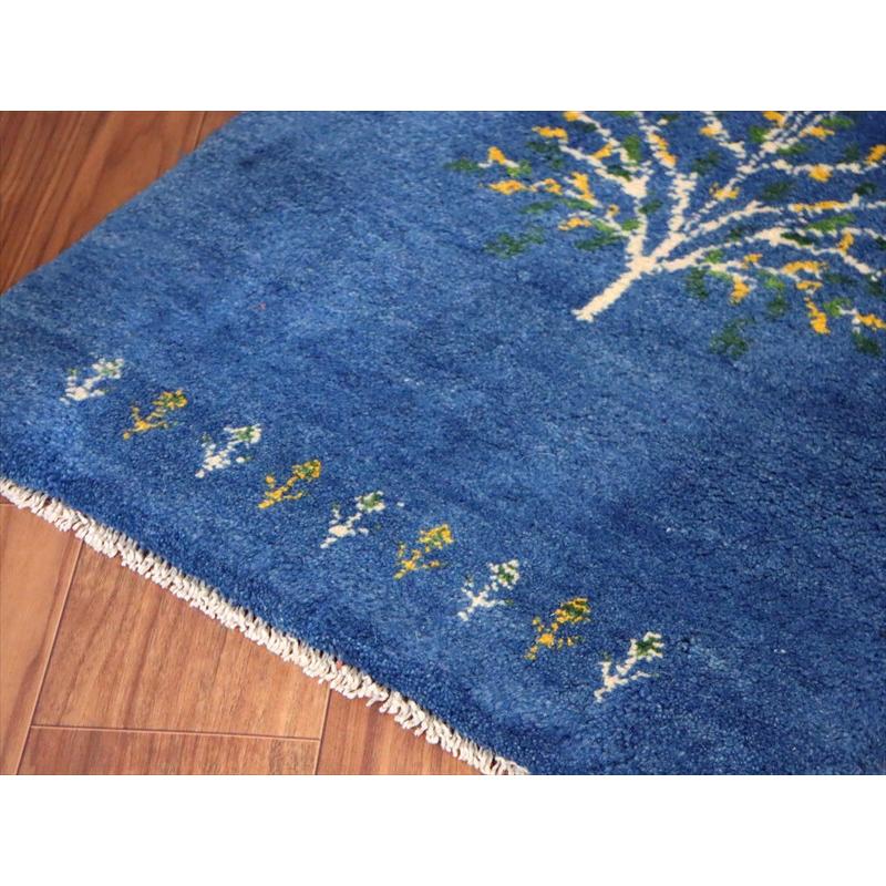 ギャッベ イラン産手織り 87×62cm 玄関マット ブルー 生命の樹 |  | 03