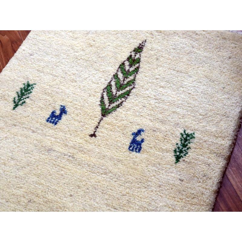 ギャッベ イラン産手織り 91×63cm 玄関マット ナチュラルアイボリー 糸杉とラクダ |  | 02