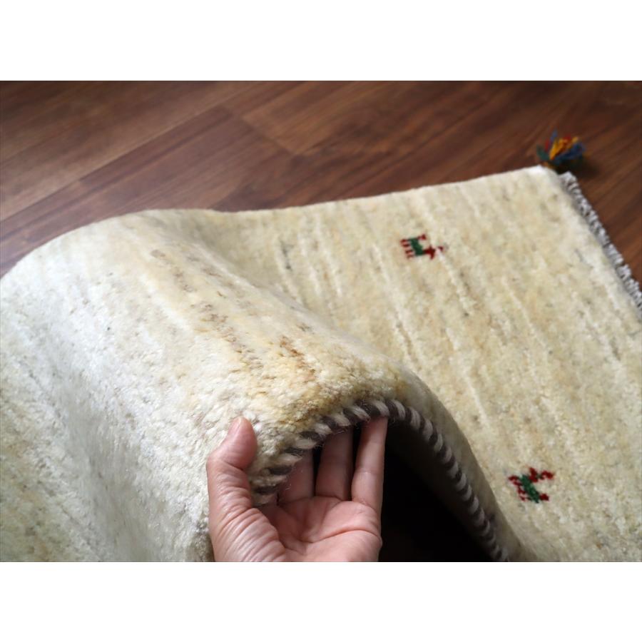 ギャッベ イラン 手織り　細長ランナー 150x50cm ナチュラルアイボリー　羊毛 シンプル　無地　 |  | 05