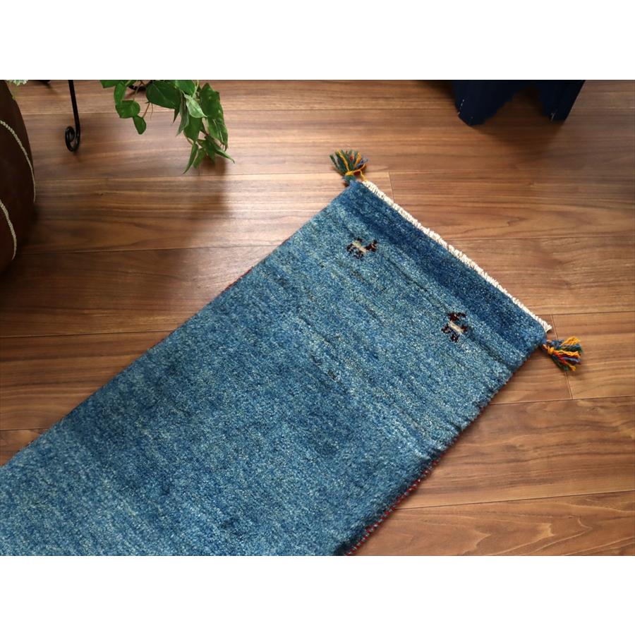 ギャッベ イラン 手織り　ミニランナー 120x42cm ブルー 自然な色ムラ シンプル　無地 |  | 02