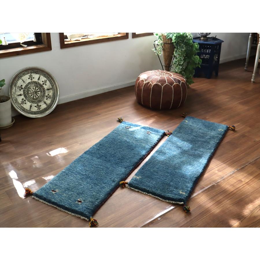 ギャッベ イラン 手織り　ミニランナー 120x42cm ブルー 自然な色ムラ シンプル　無地 |  | 06